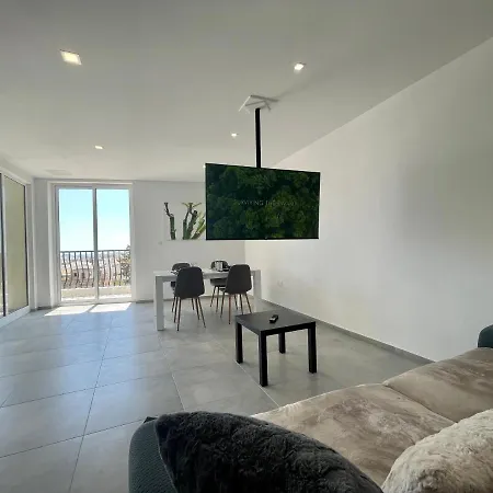 190 Sqm Apartment In Swieqi With Views And Free High Speed Wifi Is-Swieqi Exterior photo